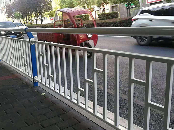 海南鋅鋼橋梁護欄圖片4